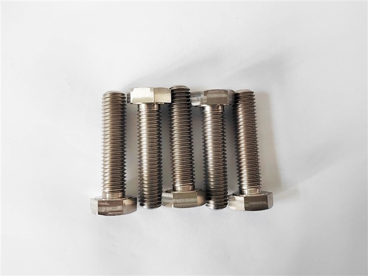 Ti bolts11
